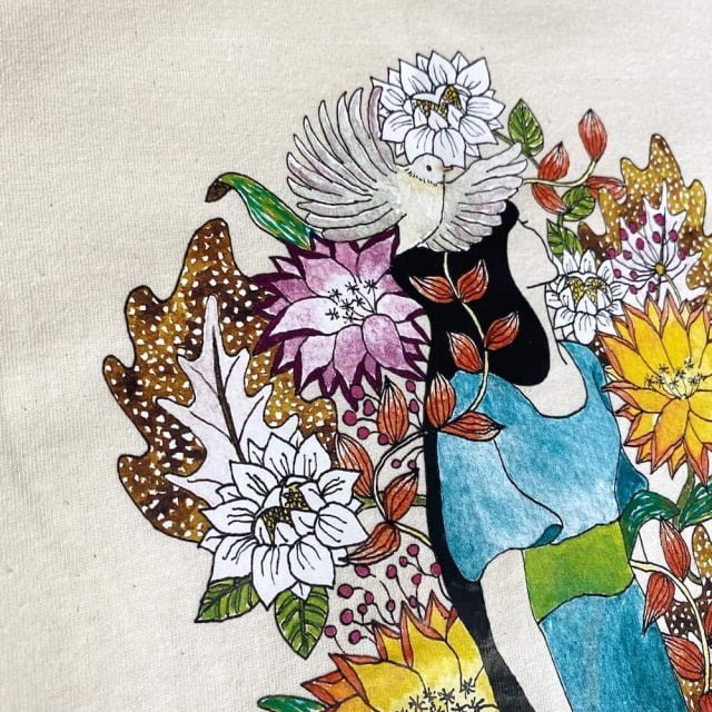 Camiseta Musa y Jardín - Imagen 2
